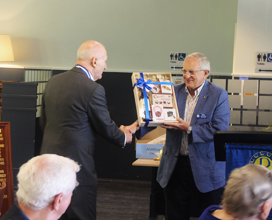 22 Bill presentiing gift